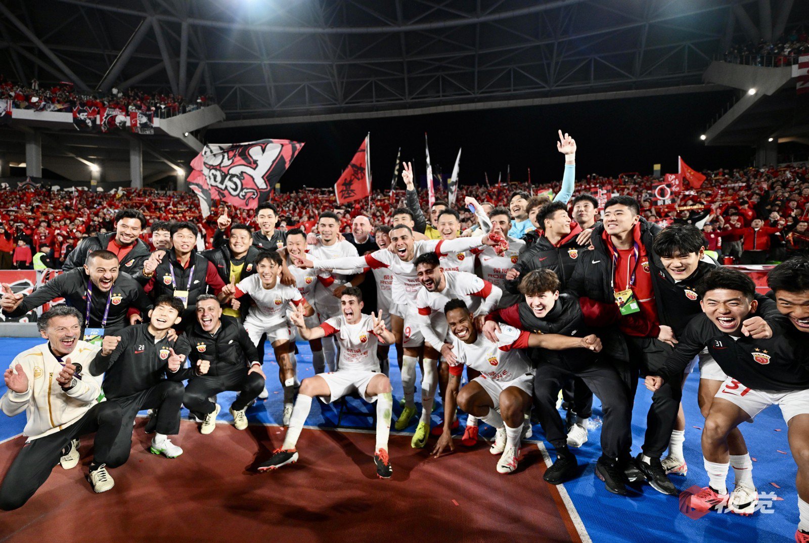 足球盛宴解说词