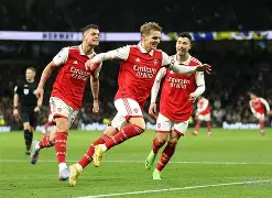 manbetx万博官方网站体育-切尔西遭遇险胜,阿森纳大获全胜是哪一年