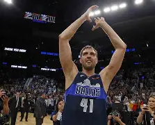 manbetx万博官方网站官方网站-边路爆破手复兴曼联小说